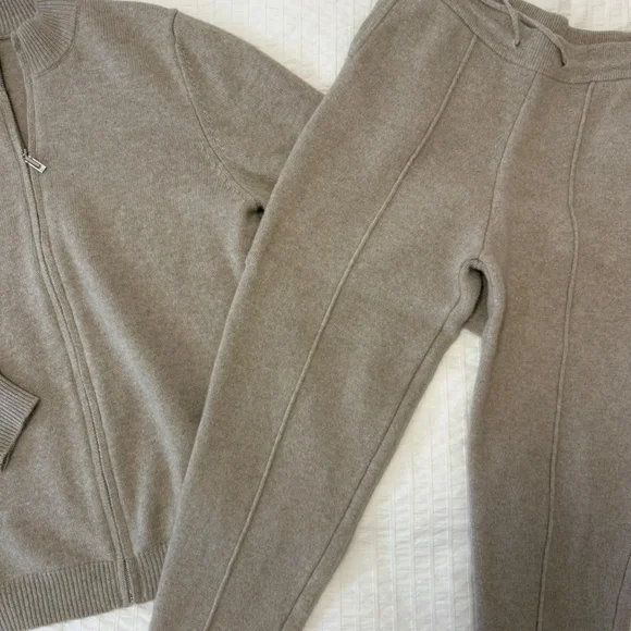 Men’s wool and cashmere set